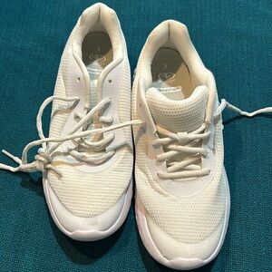 Memory Foam Sneakers;